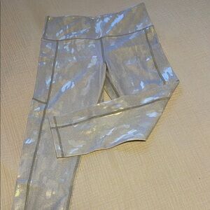 Shiny Silver Leggings